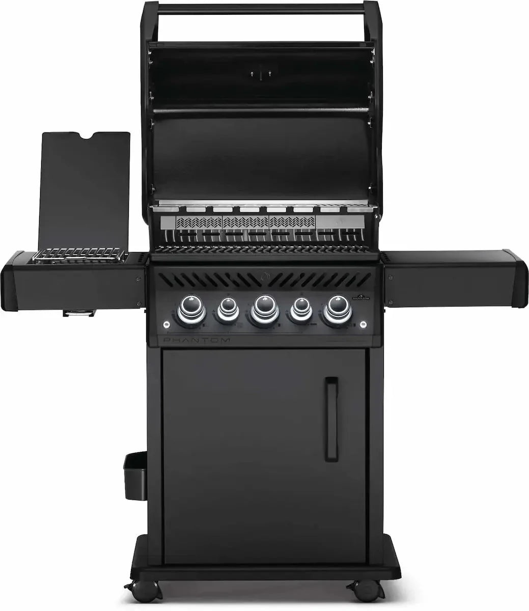 Napoleon Grills Phantom Rogue 425 RSIB Gas BBQ Grill